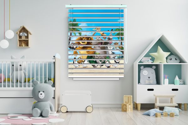 پرده زبرا طرح مرد ماداگاسکار کد Z1048