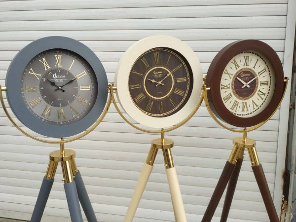 ساعت ایستاده سالنی کوین ۳ پایه کد AS111