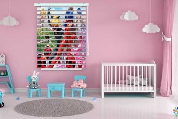 پرده زبرا طرح کودک (دختر کفشدوزکی) کد ZB1638