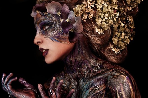 پرده زبرا طرح خانم کد Woman1681