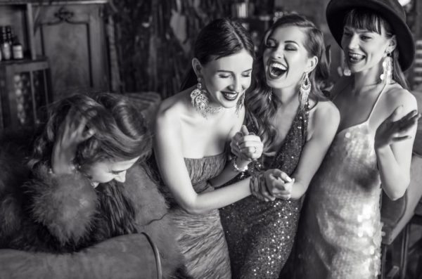 پرده زبرا طرح خانم کد Woman1688