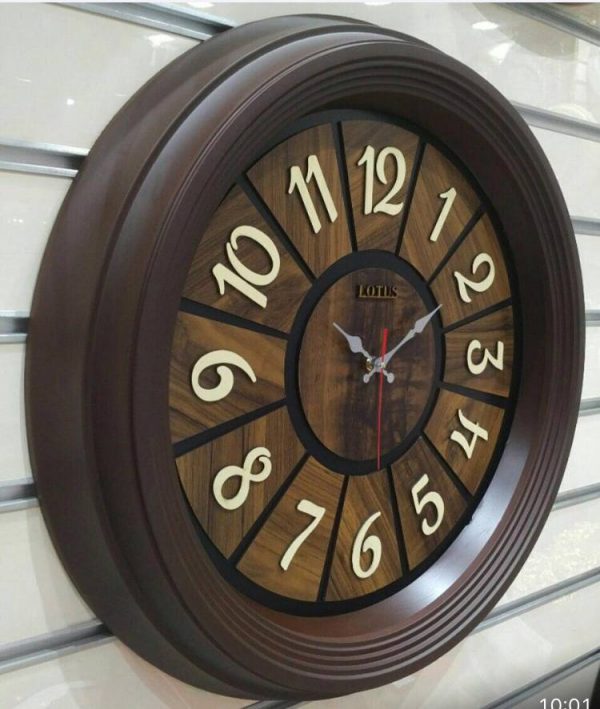 ساعت دیواری لوتوس صفحه چوبی کد 220