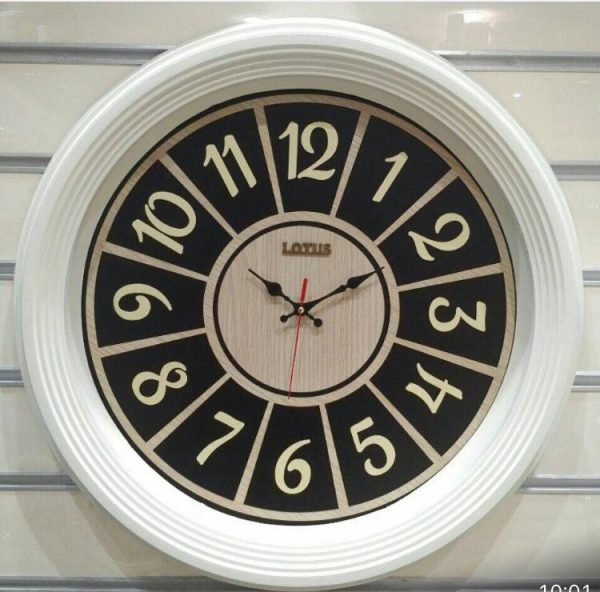 ساعت دیواری لوتوس صفحه چوبی کد 220