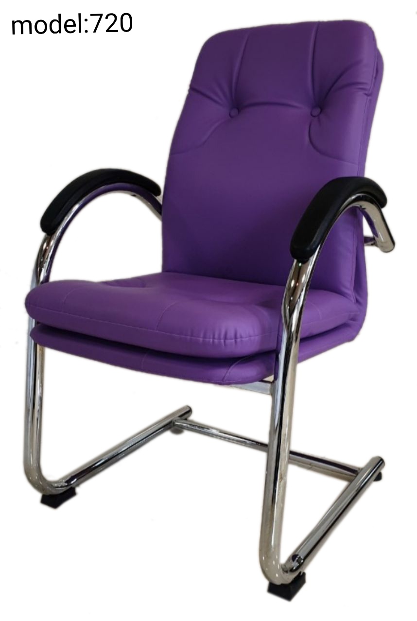 صندلی کنفرانس و انتظار مدل ۷۲۰ پایه کروم