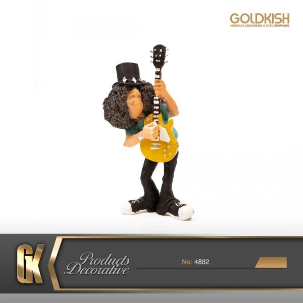 مجسمه پسرگیتاریست مدل 4882
