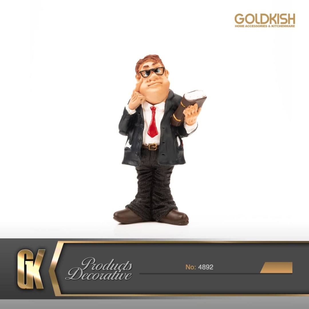 مجسمه دانشجو مدل ۴۸۹۲