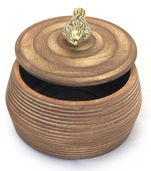 قندان چوبی کد ۱۷۳۲