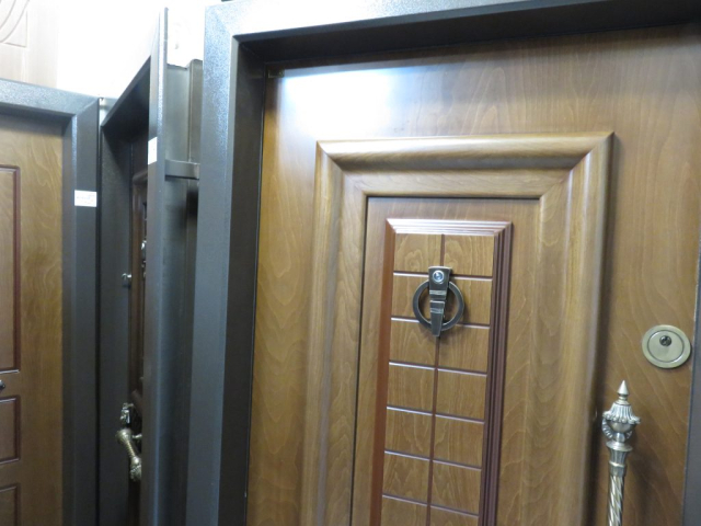 فروشگاه آل در