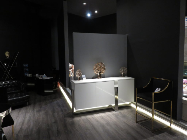 فروشگاه بازل