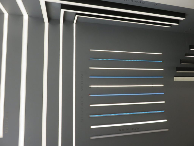 صنایع روشنایی آرند