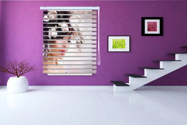 پرده زبرا طرح خانم کد Woman4043