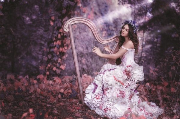 پرده زبرا طرح خانم کد Woman4052