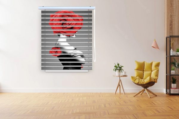 پرده زبرا طرح خانم کد Woman4061