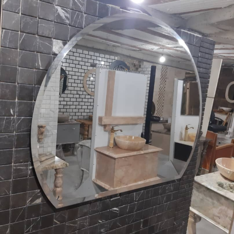 صنایع شیشه و آیینه صداقت