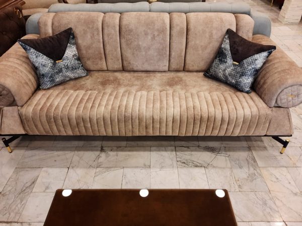 مبل مدل ویهان 8 نفره به همراه پاف