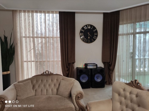 گالری مدرن (مقصودی)