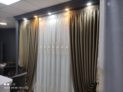 گالری مدرن (مقصودی)