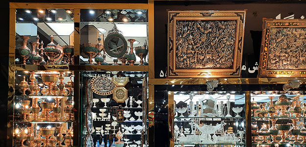 صنایع دستی نصف جهان