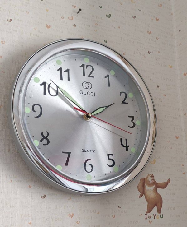 ساعت دیواری گوچی گرد کد WD240