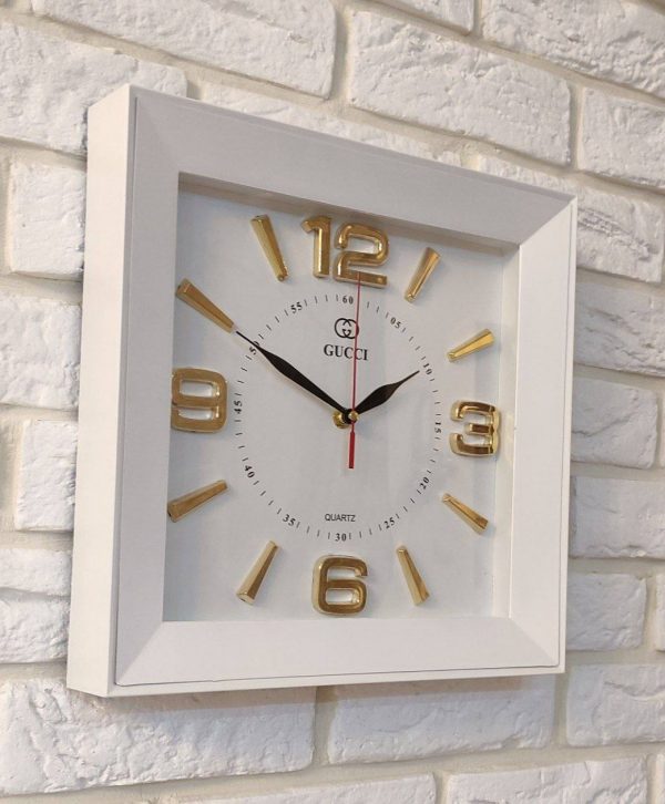 ساعت دیواری گوچی (چهار گوش) کد WD243