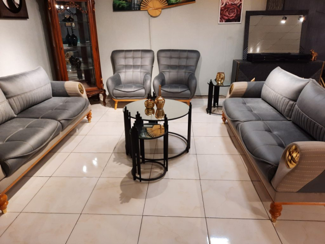 مبلمان فاضلی