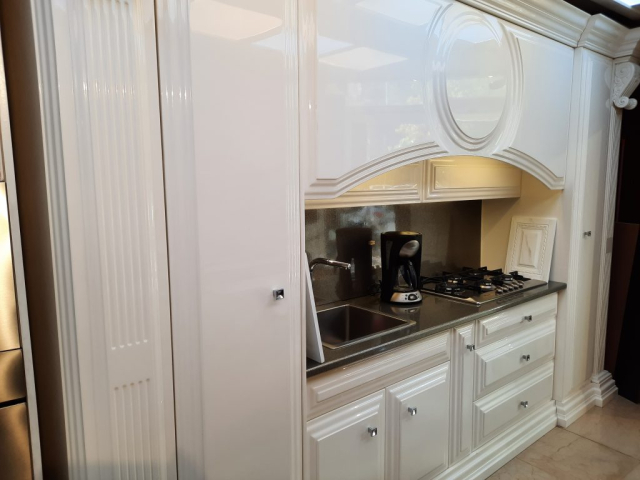 کابینت مینیاتور