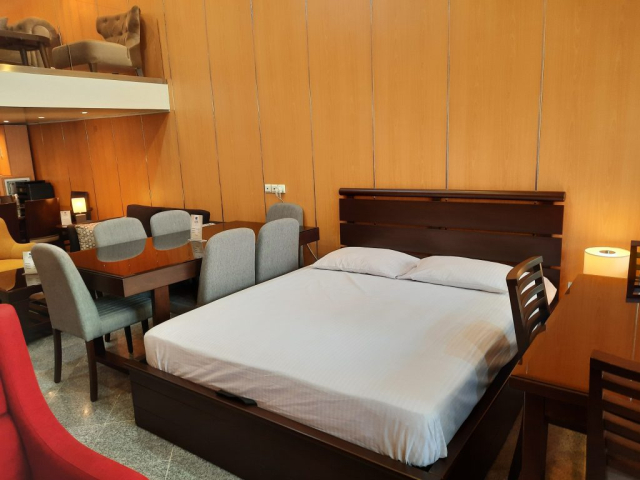 مبلمان طیولن