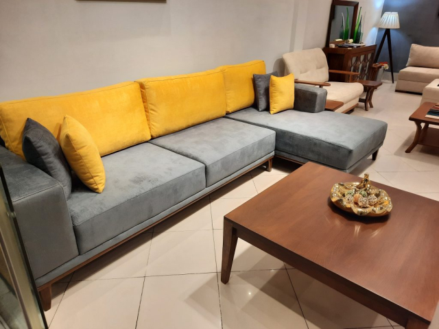 گالری مبل قائم