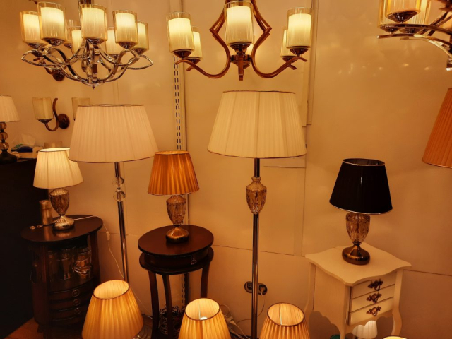 لوستر تابناک